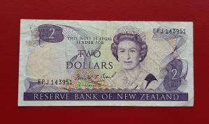 New Zealand 2 Dollars 1989, VF Condition
