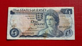 Jersey 1 Pound 1976 VF Condition