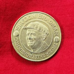 Medallion : ক্রিকেট - Sir Don Bradman Medal - Salute To The Don - Sunday Telegraph Metal Nickel ব্যাস ২৬ মিমি
