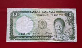 Tanzania 20 Shilingi 1966 VF Condition