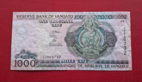 Vanuatu 1, 000 Vatu 2002-10, VF Condition