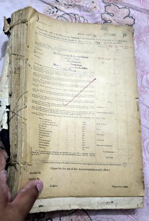 Pakistan Period Bill Pay Register - Dacca District, Total 300+ Pages, 100+ Pages with Stamps